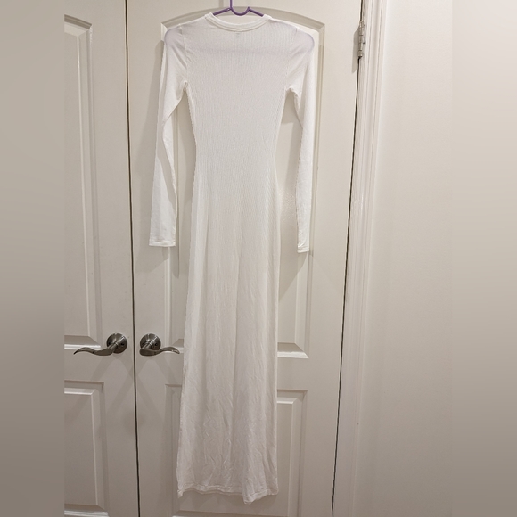 1. NWT SKIMS SOFT LOUNGE CREW NECK LONG DRESS IN MARBLE - Picture 6 of 7